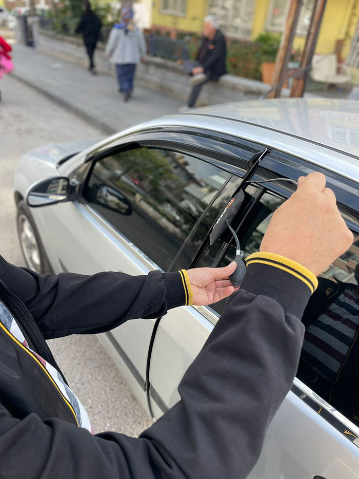 Eğil Oto Kilitçisi